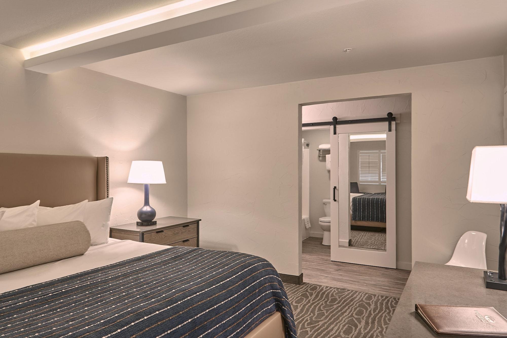 Fredericksburg Inn And Suites Extérieur photo