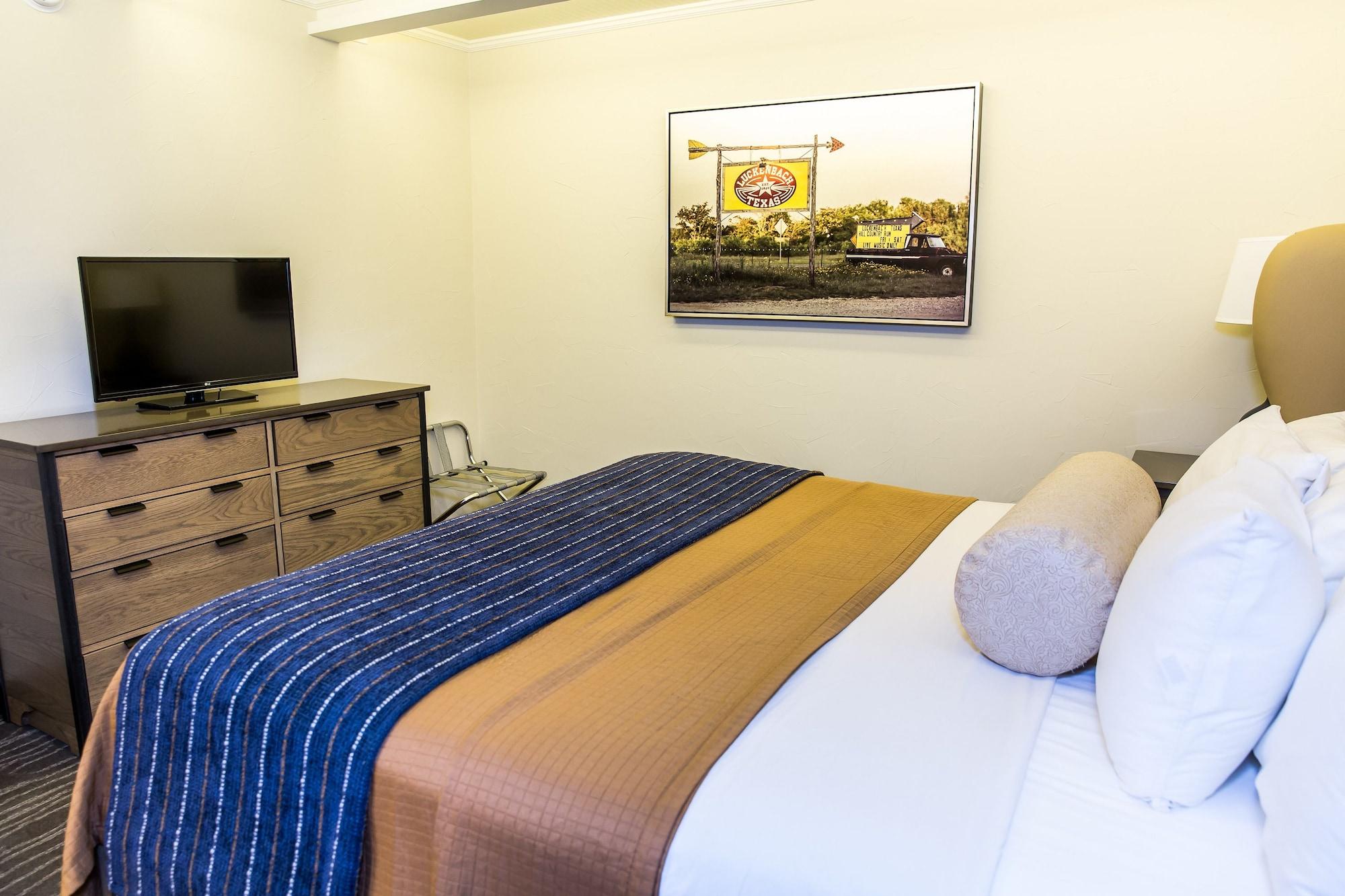 Fredericksburg Inn And Suites Extérieur photo